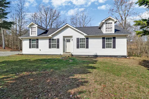 826 Kings Hill Road, Spring City, TN 37381