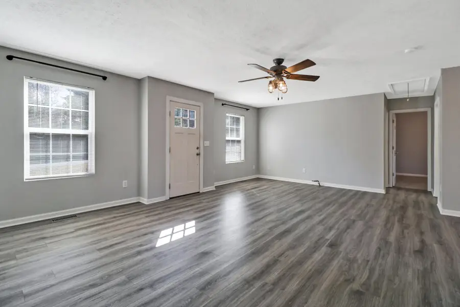 826 Kings Hill Road, Spring City, TN 37381 - #2