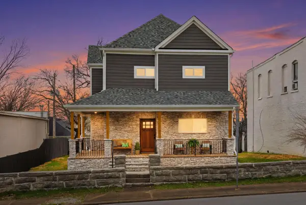 2004 Mccallie Avenue, Chattanooga, TN 37404