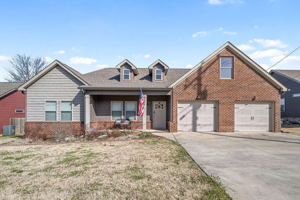 128 Franklin Circle, Fort Oglethorpe, GA 30742 - #1