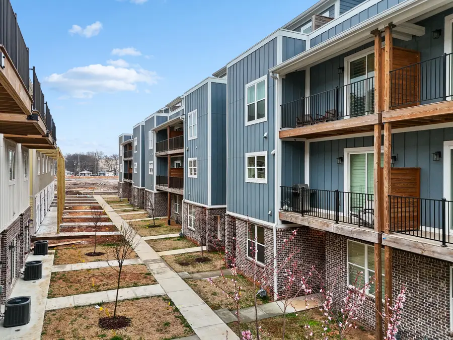 1027 Montague Place, Chattanooga, TN 37408 - #2