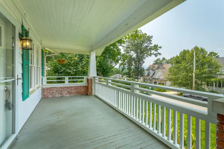 1115 Westwood Avenue, Chattanooga, TN 37405 - #3