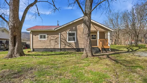 171 S Chestnut Street, Whitwell, TN 37397