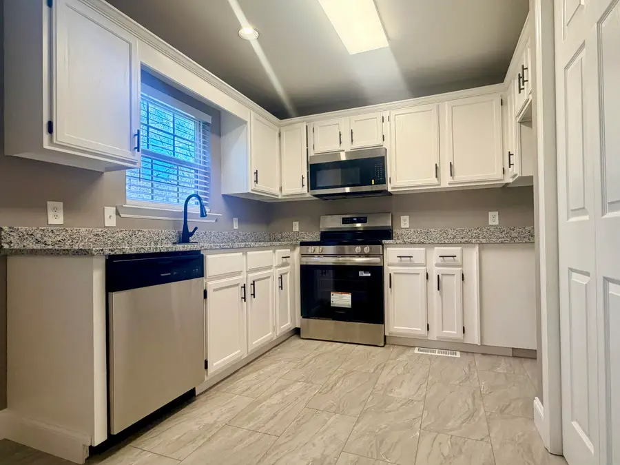 278 School Street, Rossville, GA 30741 - #3