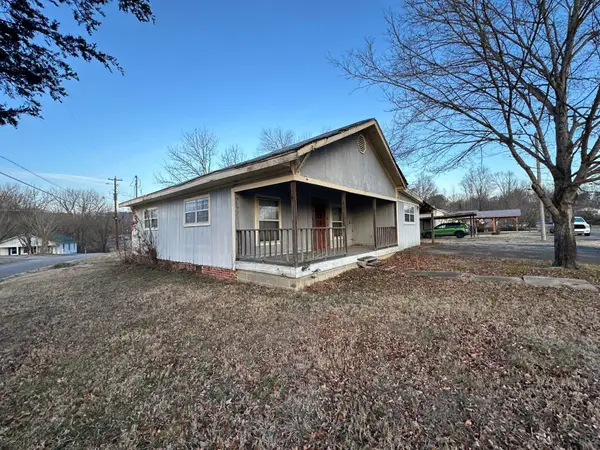 400 N Georgia Avenue, Etowah, TN 37331