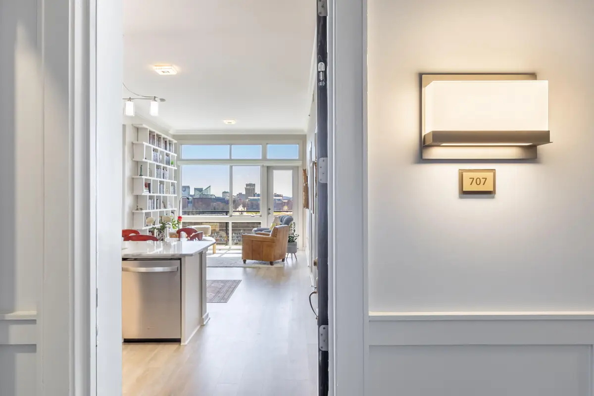 200 Manufacturers Road #Apt 707, Chattanooga, TN 37405 - #1