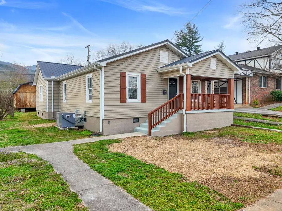 612 Elm Avenue, South Pittsburg, TN 37380 - #3