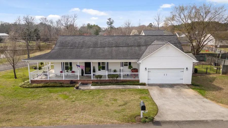 621 S 5th Avenue, Chatsworth, GA 30705 - #3