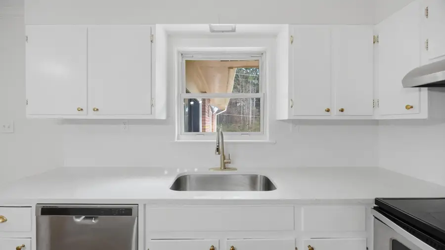 103 Waverly Drive, Rossville, GA 30741 - #3