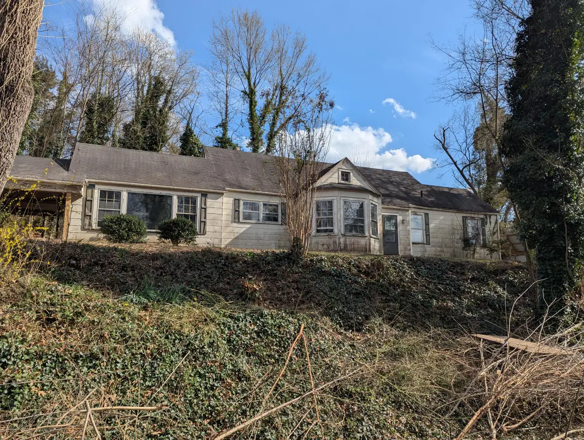 418 College Street, Dayton, TN 37321 - #1