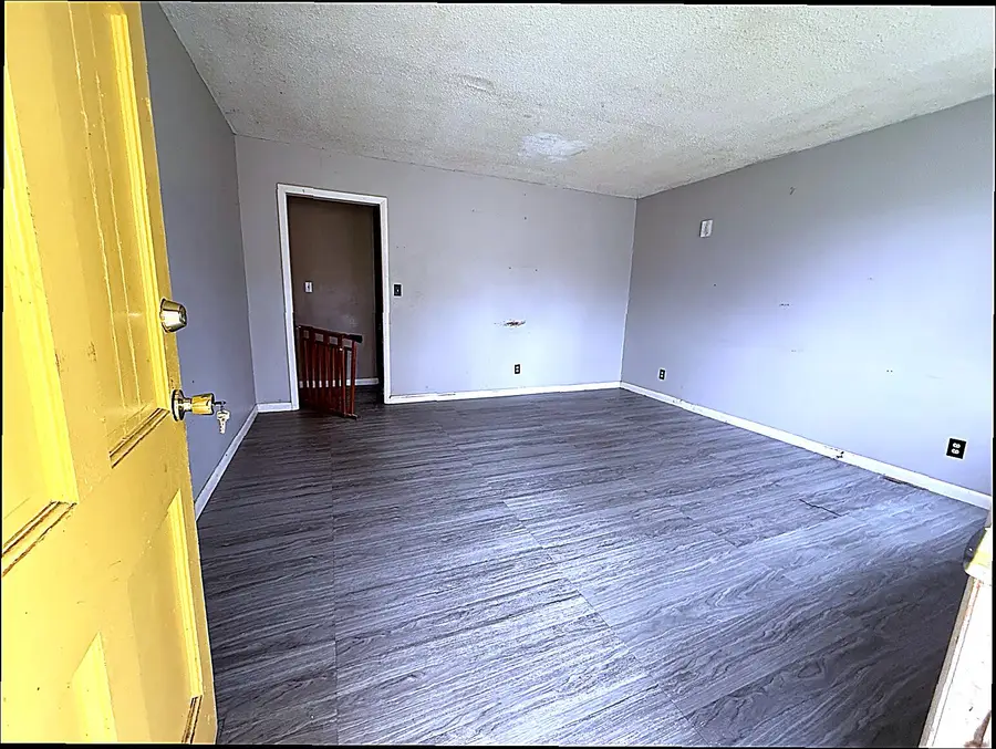 2410 Frost Street, Chattanooga, TN 37406 - #3