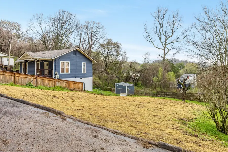 315 W Peak Street, Chattanooga, TN 37405 - #2