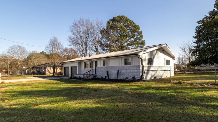 142 N Cherry Street, Tunnel Hill, GA 30755 - #2