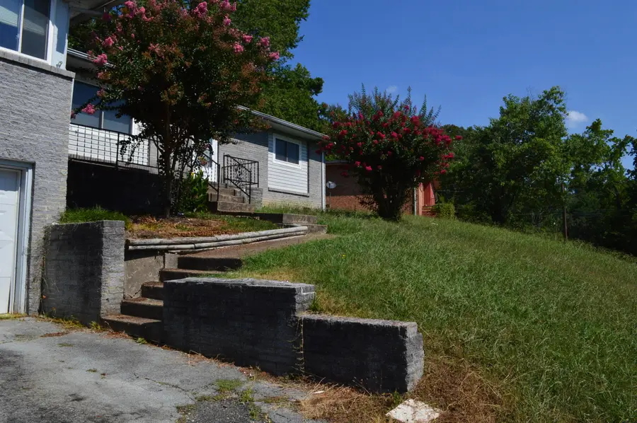 4609 Plaza Hills Lane #A & B, Hixson, TN 37343 - #2