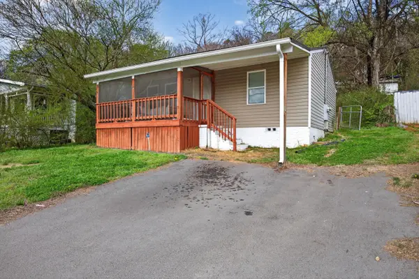 145 Signal Hills Drive, Chattanooga, TN 37405