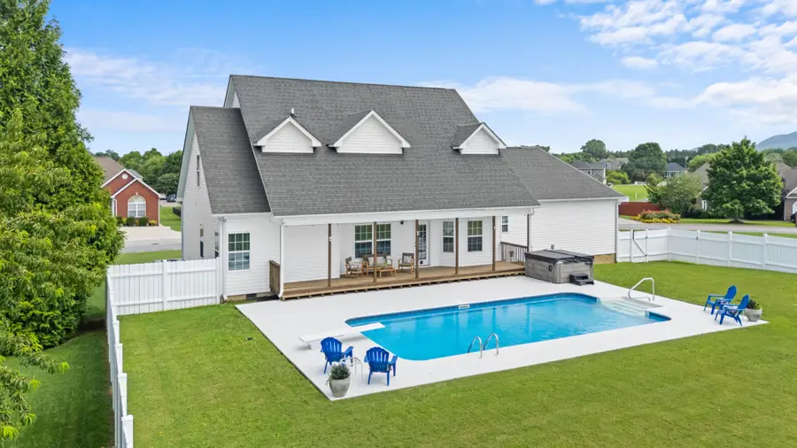 8746 Streamside Drive, Ooltewah, TN 37363 - #2