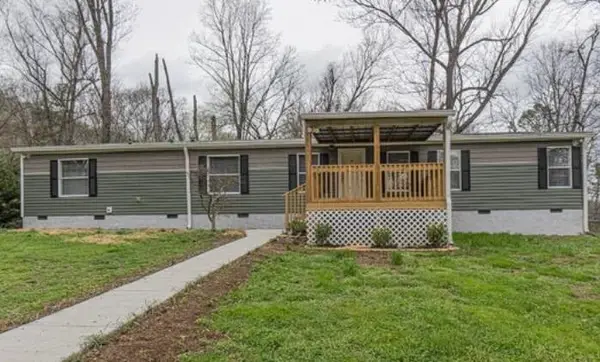 11451 Back Valley Road, Soddy Daisy, TN 37379