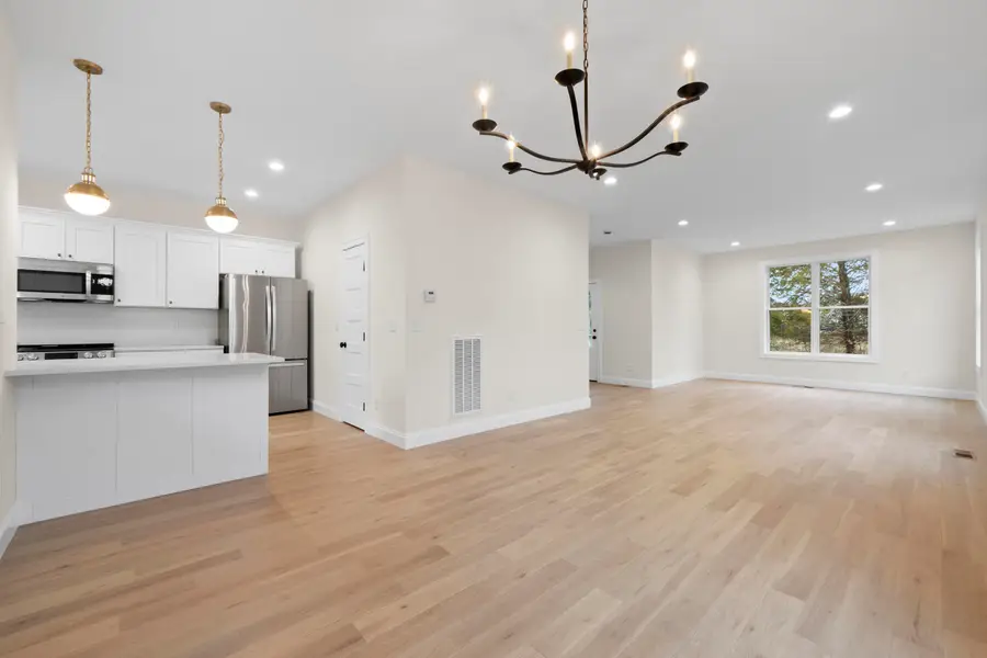 6028 Ridgeview Circle, Hixson, TN 37343 - #3