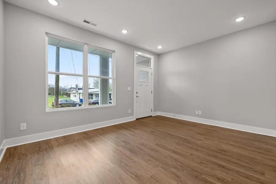 2351 E 19th Street, Chattanooga, TN 37404 - #2