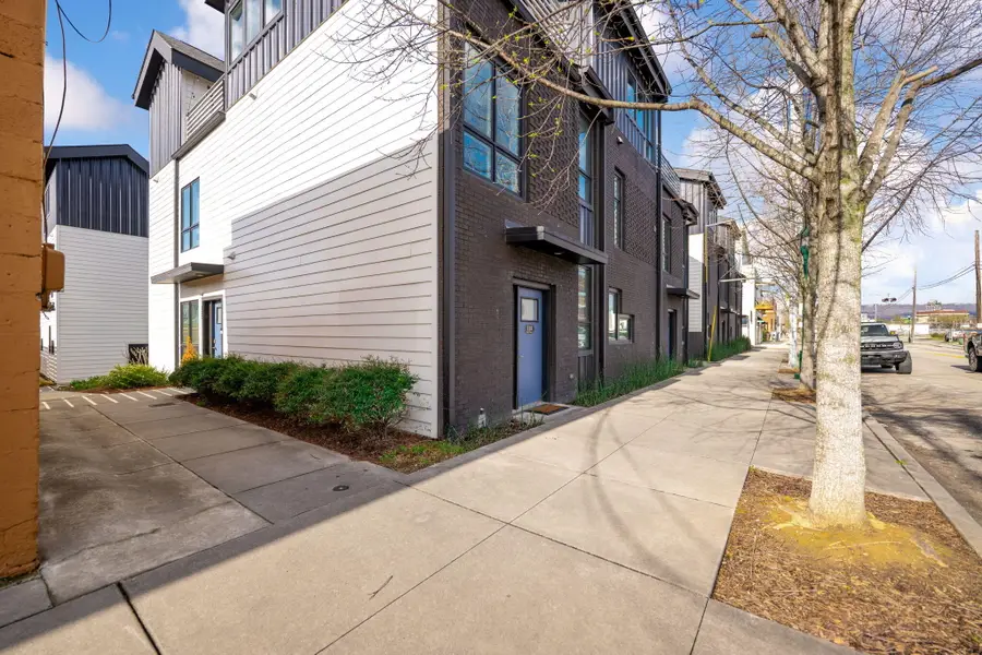 510 E Main Street #Unit 112, Chattanooga, TN 37408 - #3