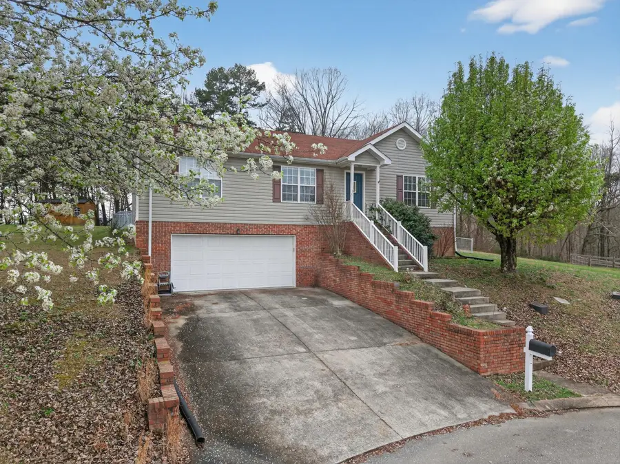 8927 Wings Way, Hixson, TN 37343 - #2