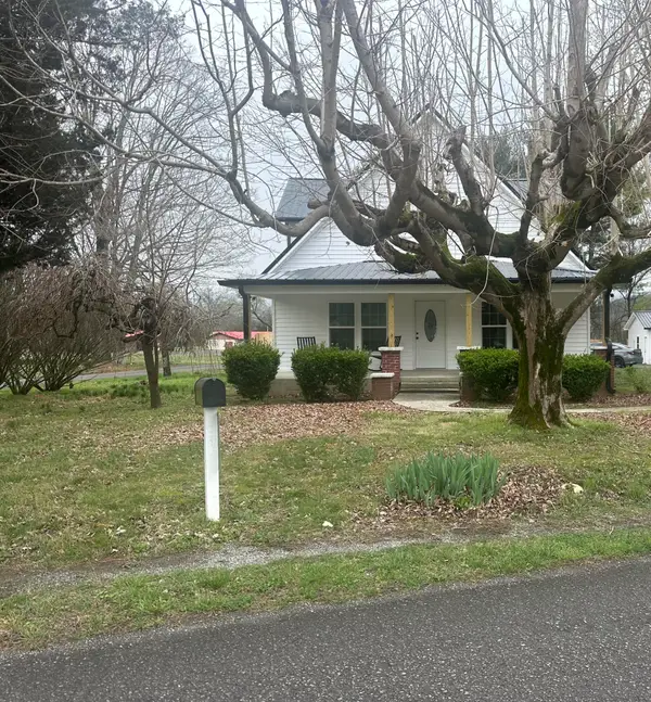 2544 W Valley Road, Dunlap, TN 37327