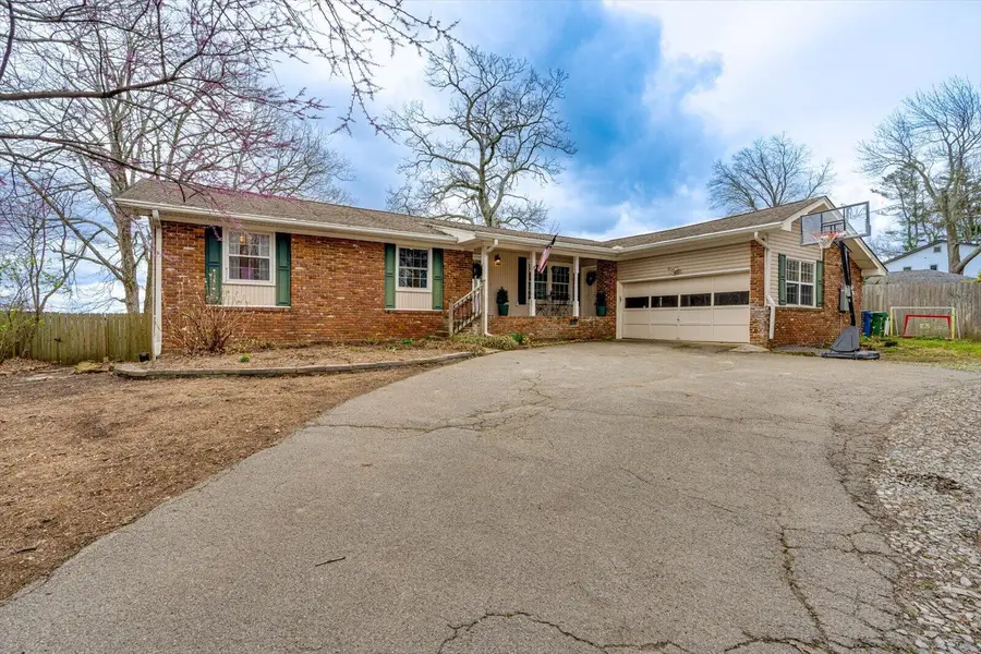 6216 Forest Park Drive, Signal Mountain, TN 37377 - #2