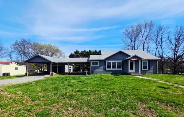 17986 State Highway 58 N, Decatur, TN 37322