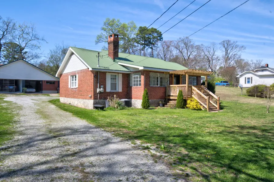 809 N Oakwood Street, Rossville, GA 30741 - #2