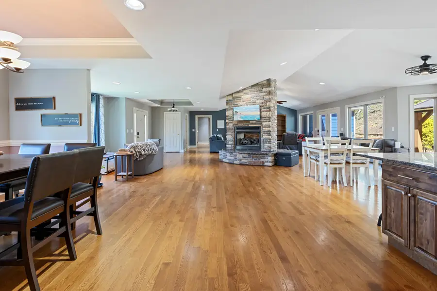 3502 Windsor Circle Ne, Cleveland, TN 37312 - #2