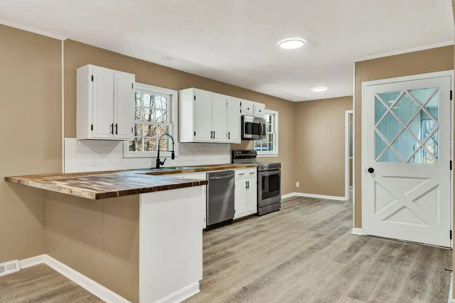 129 Hillwood Drive, Dalton, GA 30721 - #3