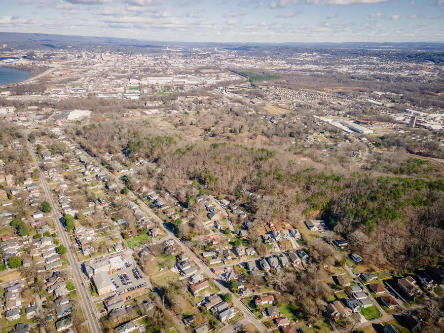 4414 Seneca Avenue, Chattanooga, TN 37409 - #3