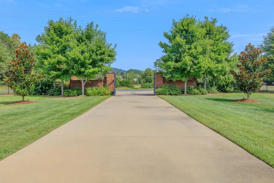 1297 Houston Valley Road, Rocky Face, GA 30740 - #3