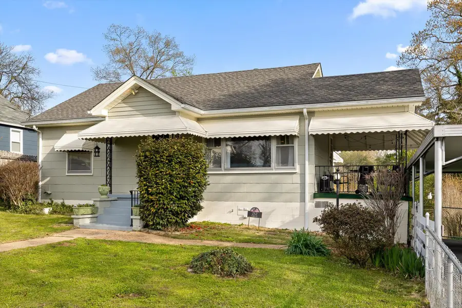 252 Warren Street, Rossville, GA 30741 - #3