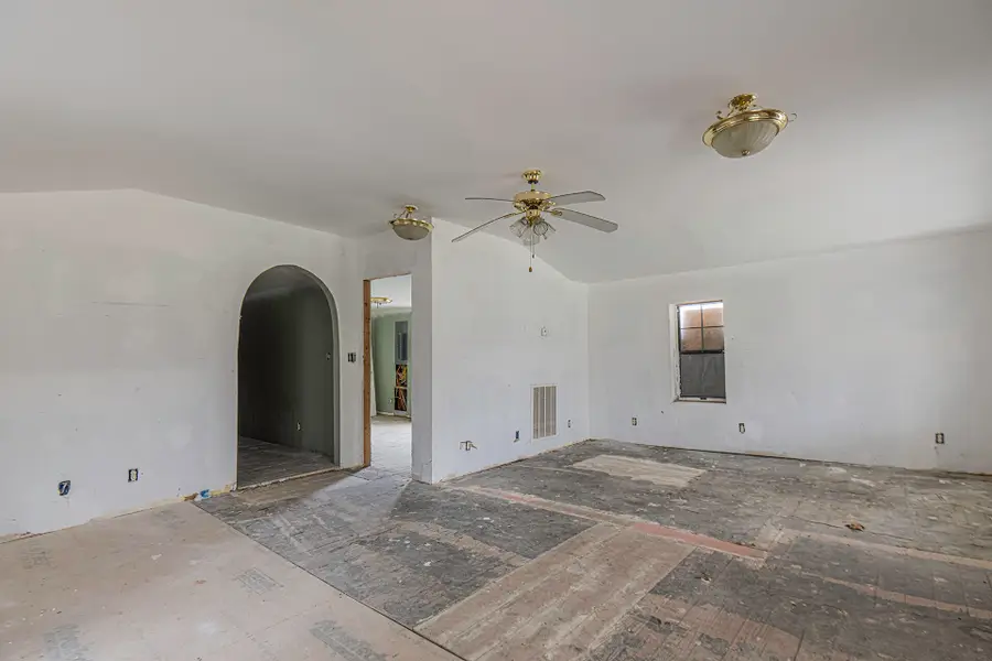 5717 Hwy 301, Trenton, GA 30752 - #2