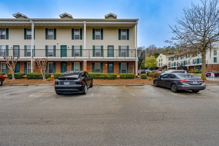 900 Mountain Creek Road #Apt C43, Chattanooga, TN 37405 - #2
