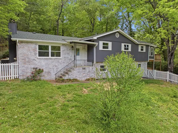 3235 Haywood Avenue, Chattanooga, TN 37415