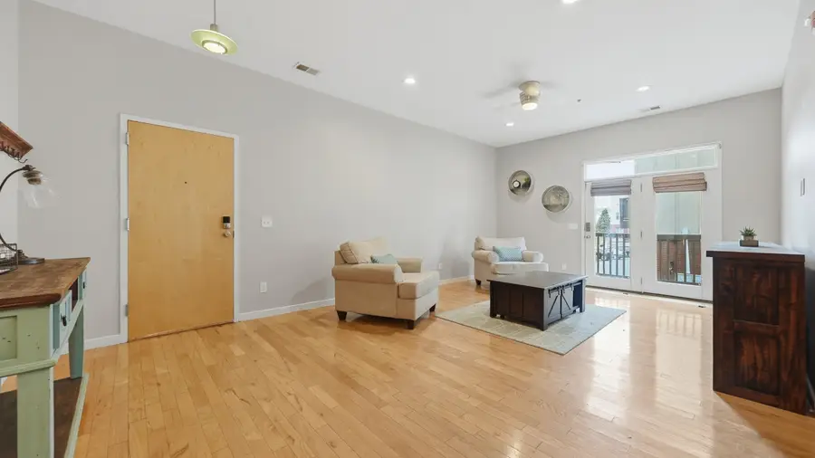 863 Flynn Street #104, Chattanooga, TN 37403 - #3