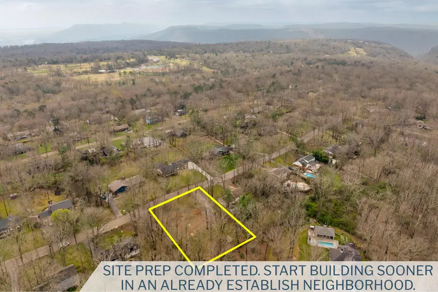 912 Glamis Circle, Signal Mountain, TN 37377 - #2