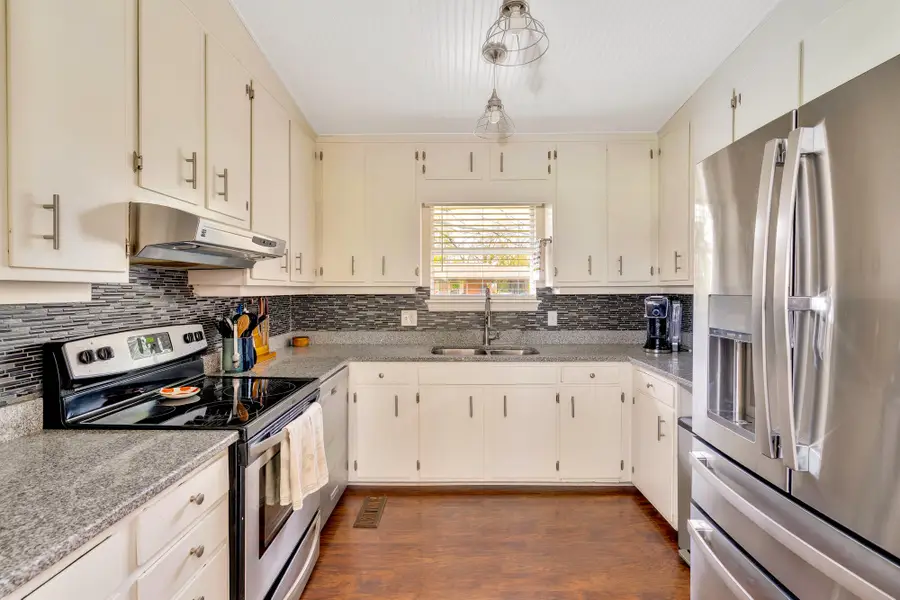 1325 Highland Road, Chattanooga, TN 37415 - #3
