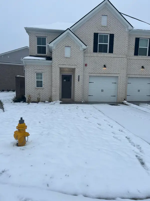 204 Douglas Bend Road #804, Gallatin, TN 37066