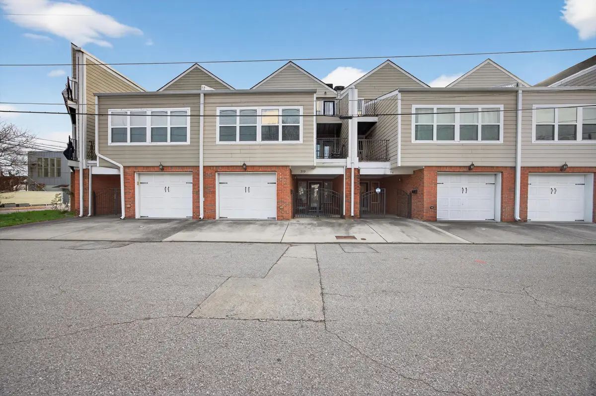 310 W 18th Street, Chattanooga, TN 37408 - #1