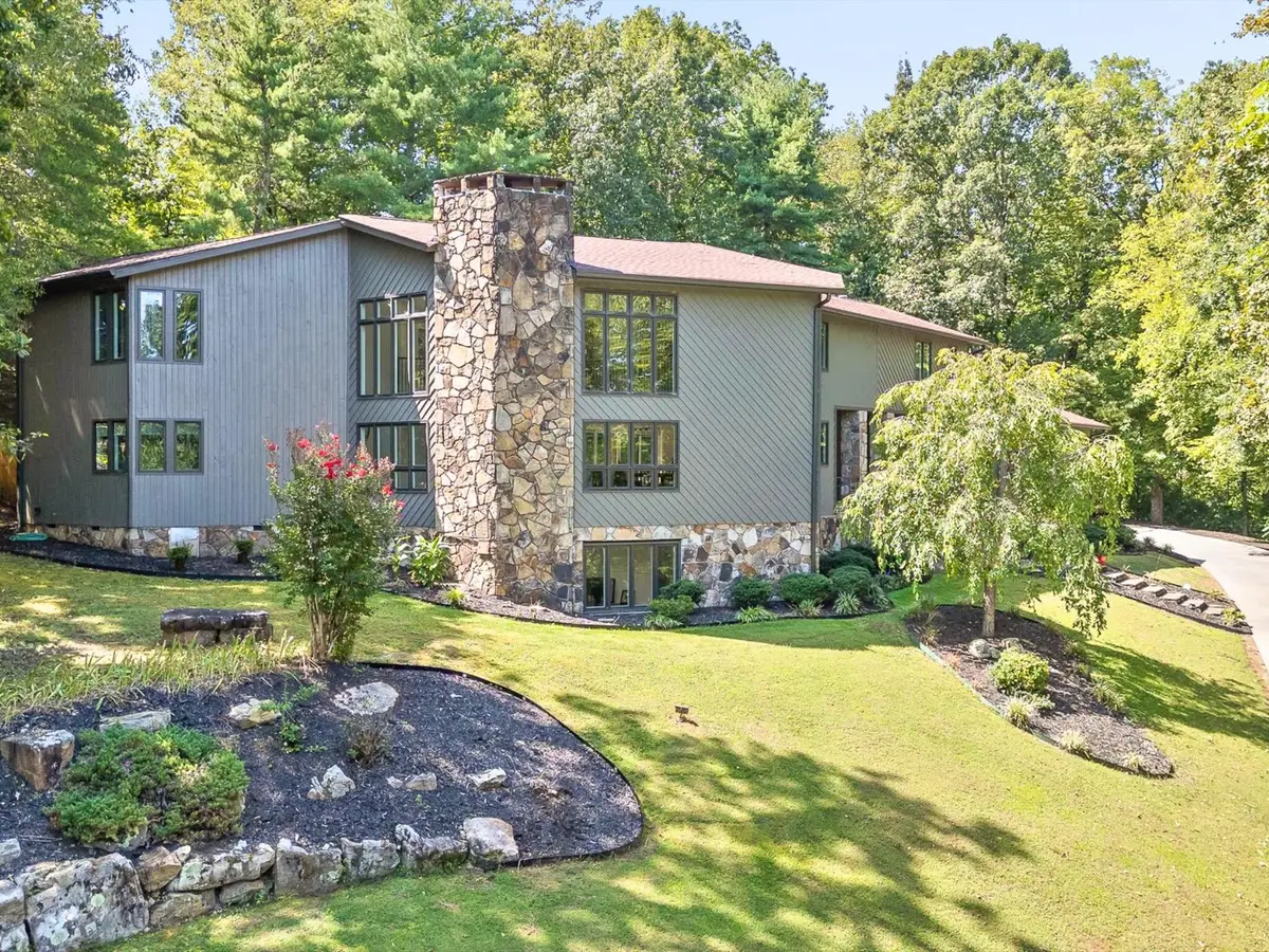 1108 W River Hills Drive, Chattanooga, TN 37415 - #1