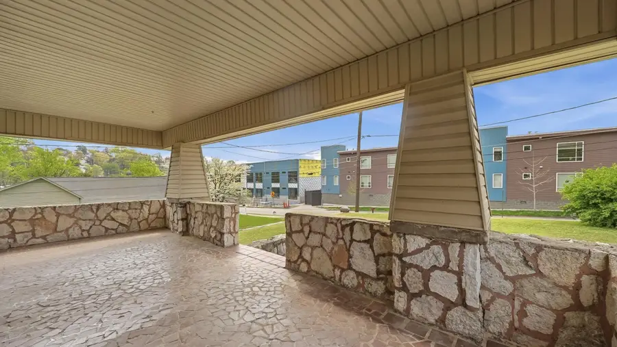 111 W Manning Street, Chattanooga, TN 37405 - #3