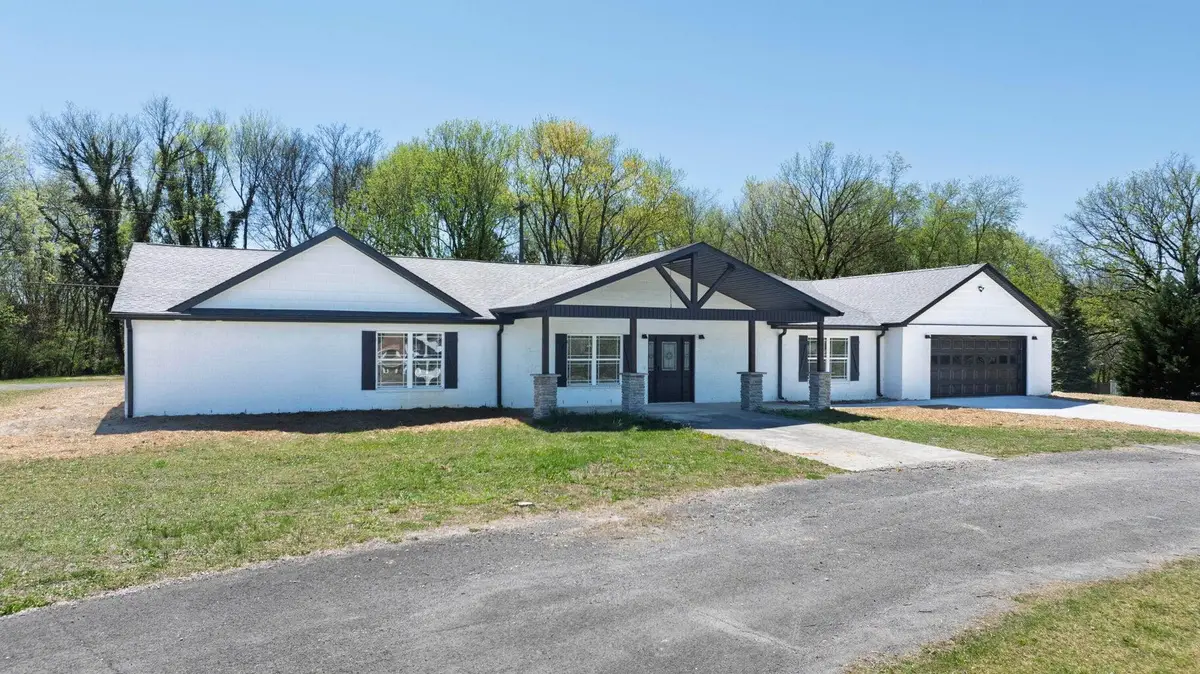 388 Edgewater Avenue, Dayton, TN 37321 - #1
