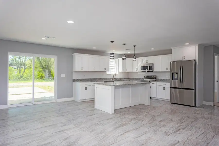 388 Edgewater Avenue, Dayton, TN 37321 - #2