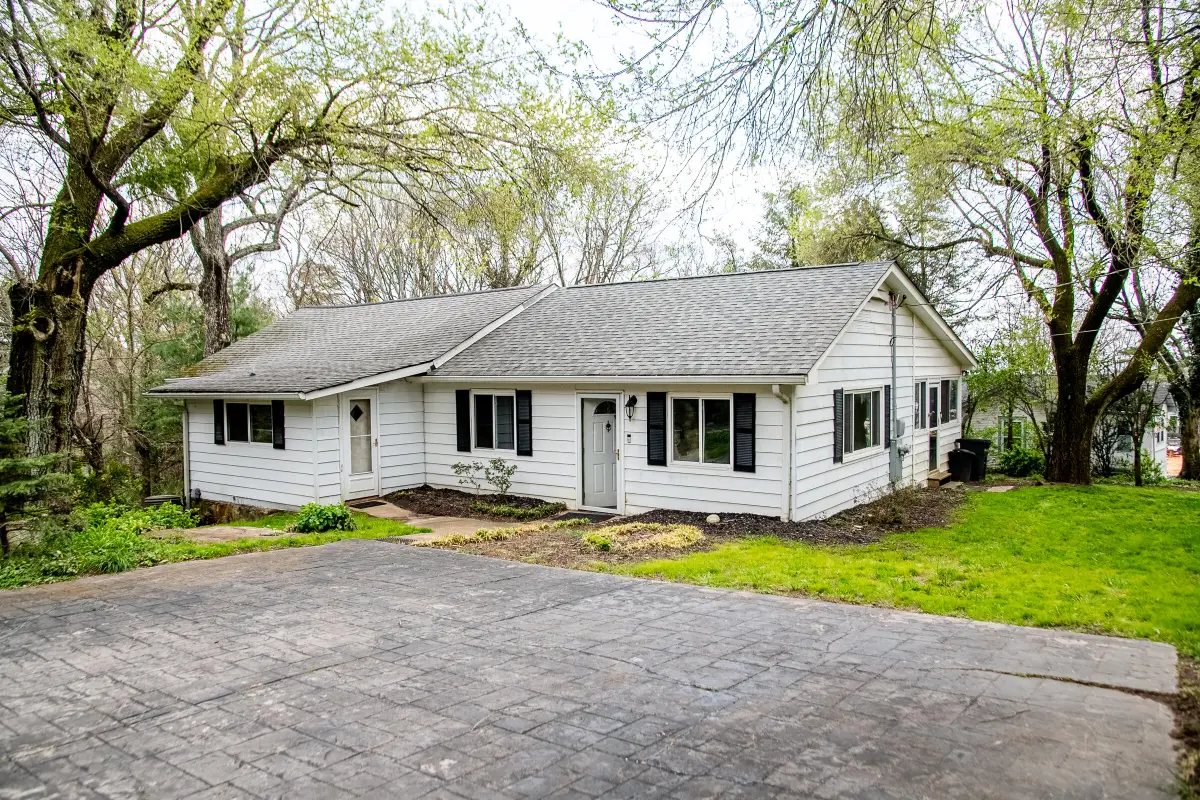 124 Lincoln Street, Lookout Mountain, TN 37350 - #1