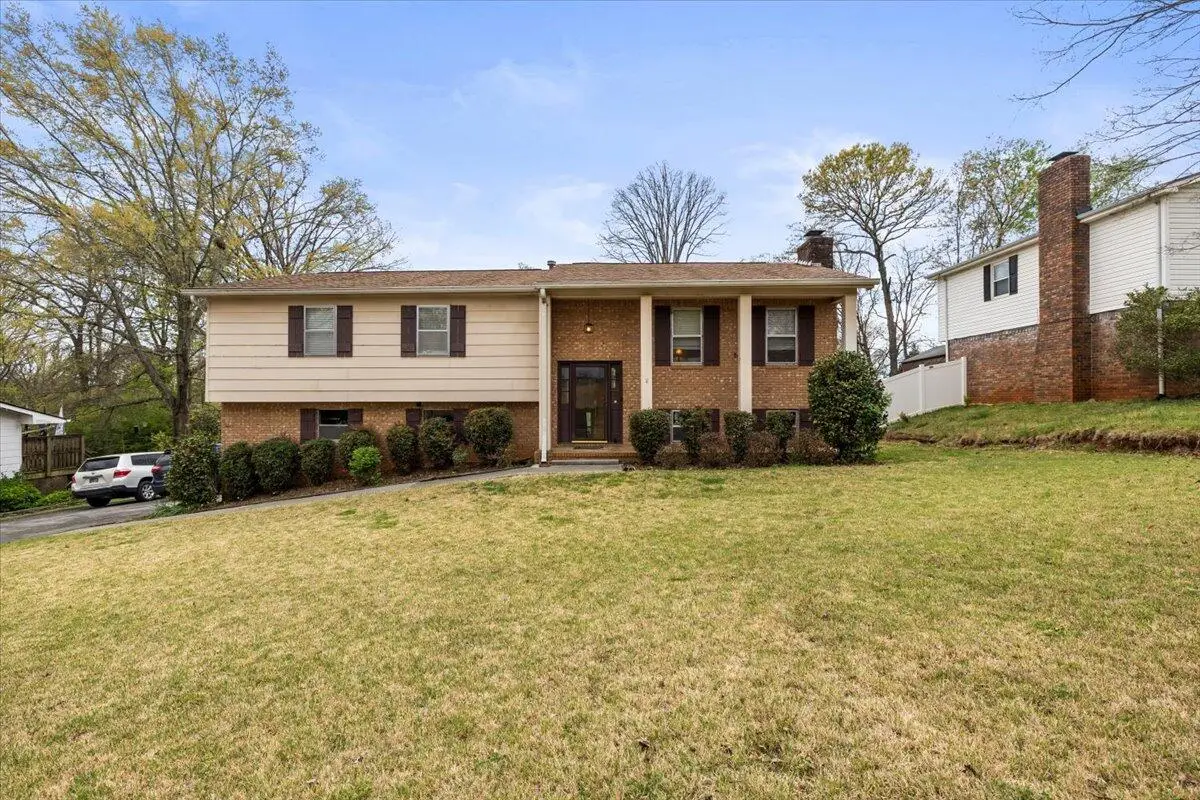 952 Wyndsor Drive, Hixson, TN 37343 - #1