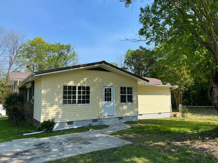 86 Rosewood Drive, Trenton, GA 30752 - #3