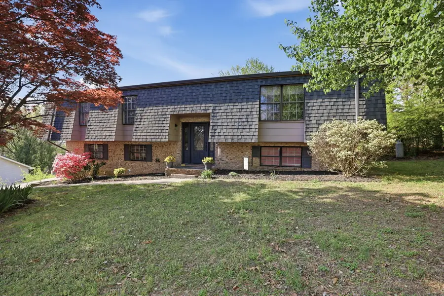 2404 Horseshoe Drive, Soddy Daisy, TN 37379 - #3